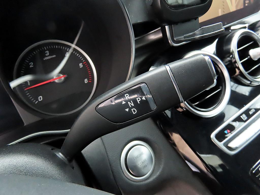 Mercedes Benz C Class - Vista 9