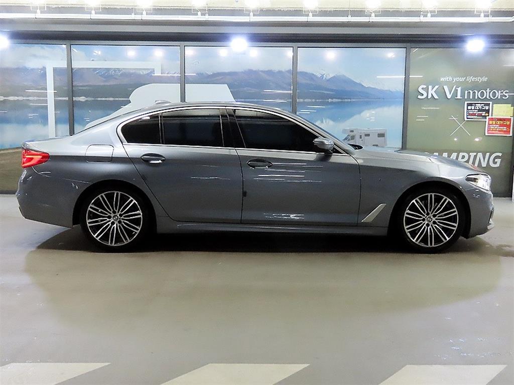 BMW 5 Series - Vista 3