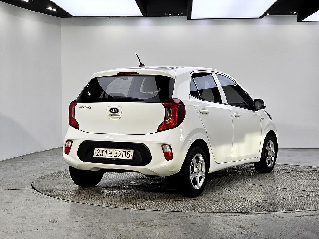 KIA Morning - Vista 4