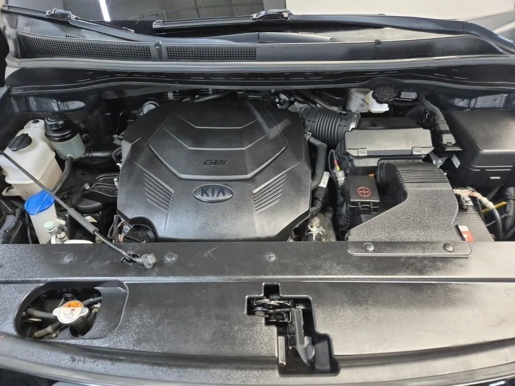 KIA Carnival 2019 Negro - Importación desde Corea - HF Imports Iquique - Foto 13