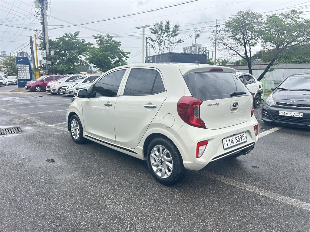 KIA Morning - Vista 6