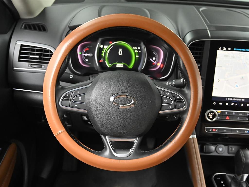 SAMSUNG QM6 - Vista 12
