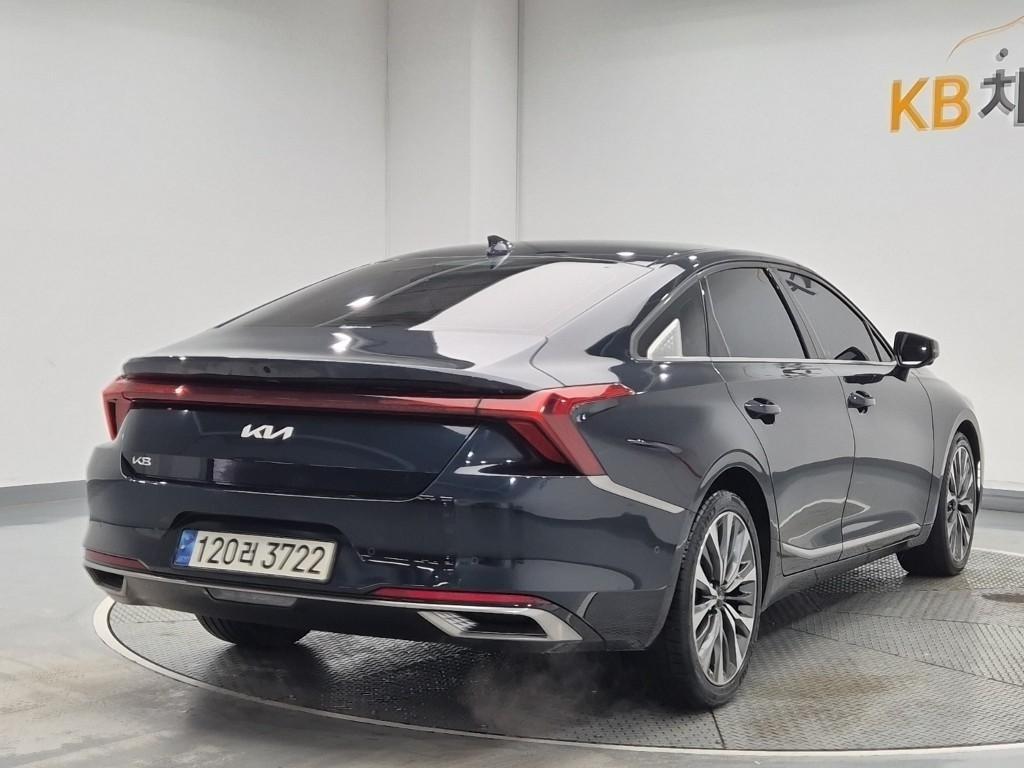 KIA K8 - Vista 4