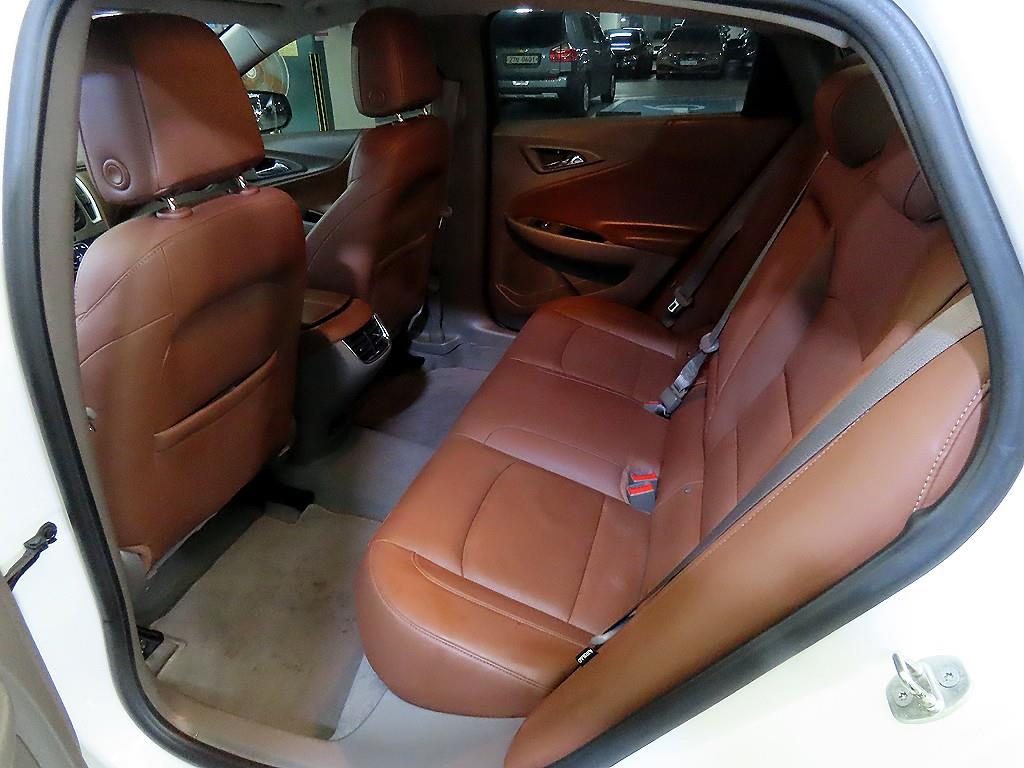 Chevrolet Malibu - Vista 7