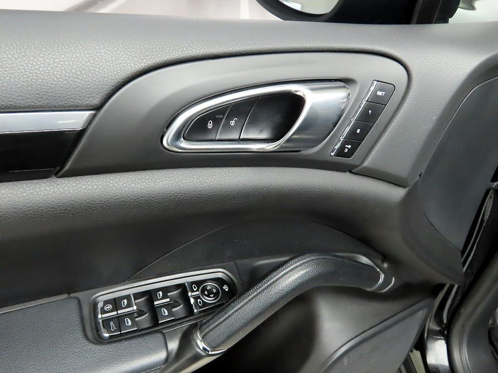 Porsche Cayenne - Vista 11