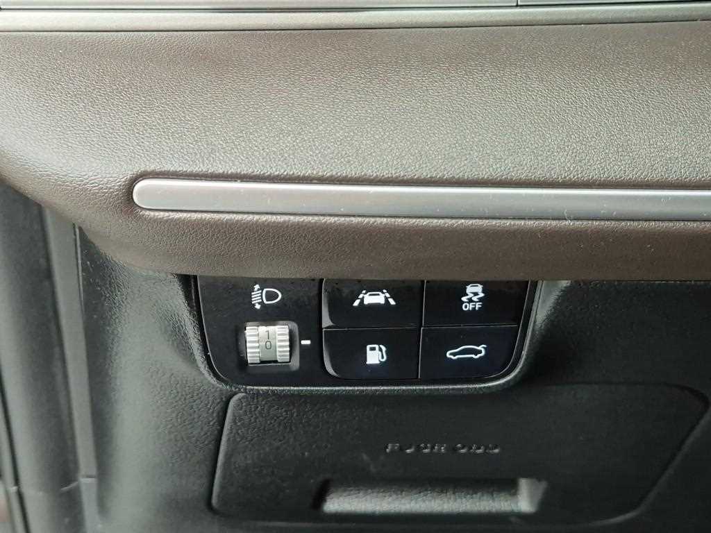 HYUNDAI Grandeur 2022 Negro - Importación desde Corea - HF Imports Iquique - Foto 17