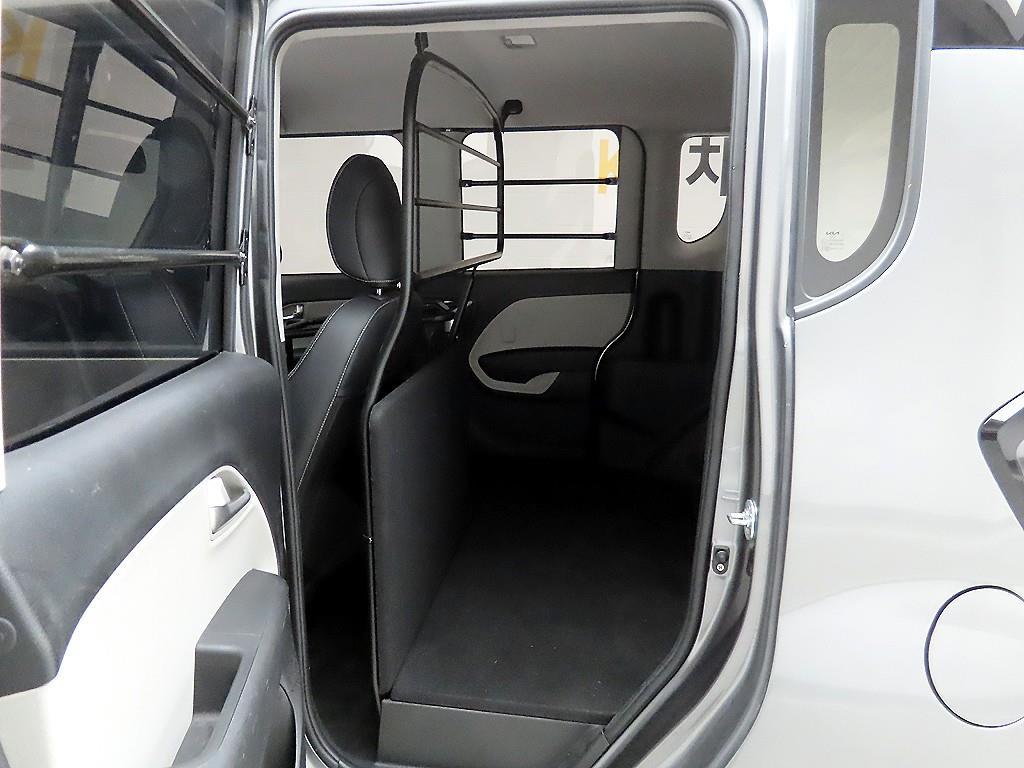 KIA Ray 2023 Gris - Importación desde Corea - HF Imports Iquique - Foto 13