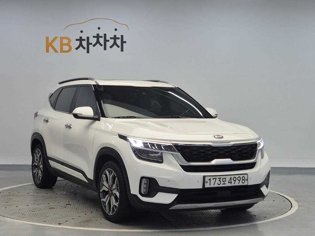 KIA Seltos - Vista 4