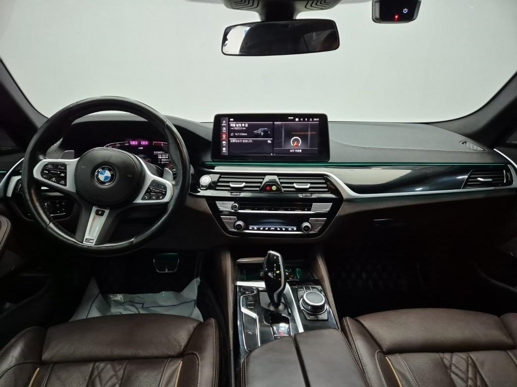 BMW 5 Series - Vista 7