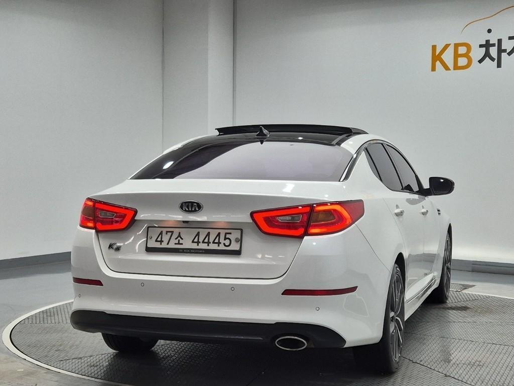 KIA K5 - Vista 4