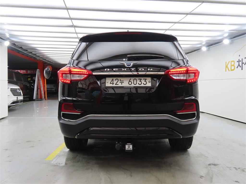 Ssangyong Rexton - Vista 3