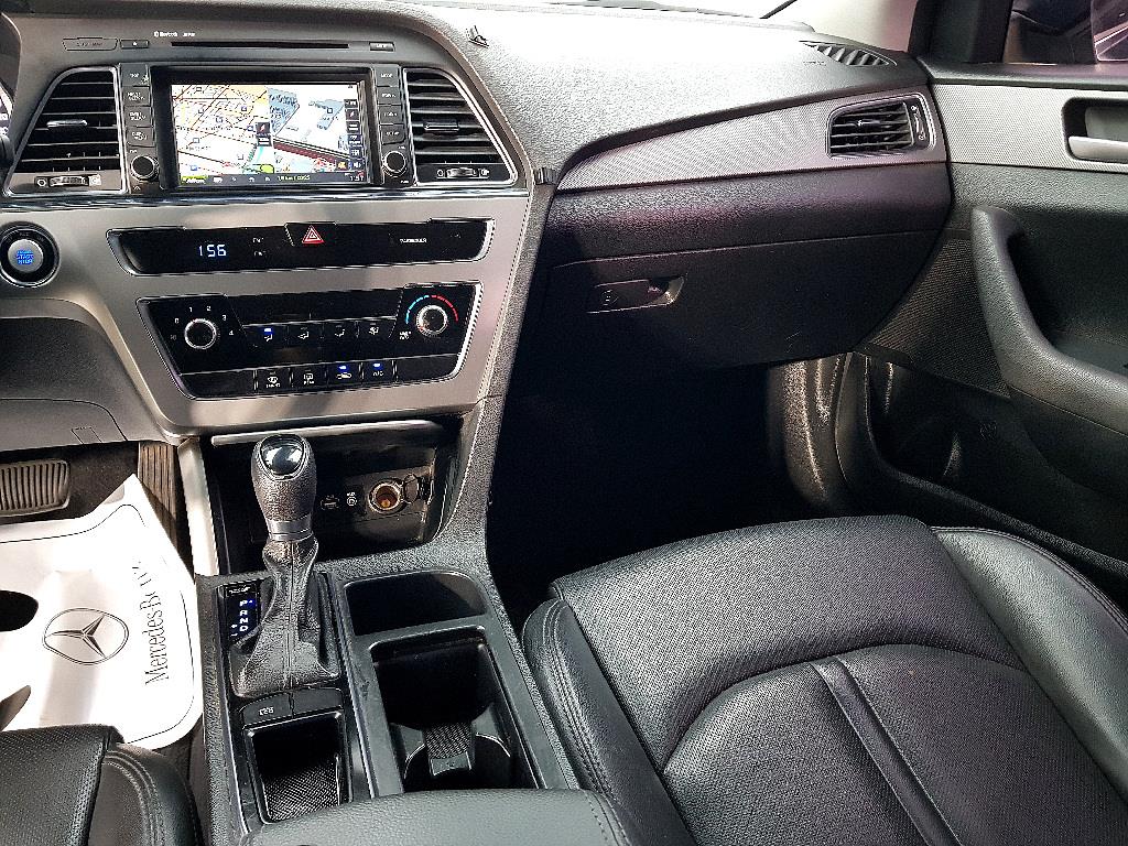 HYUNDAI Sonata - Vista 10