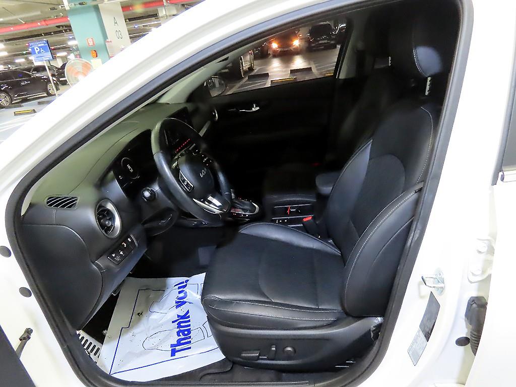 KIA K3 - Vista 6