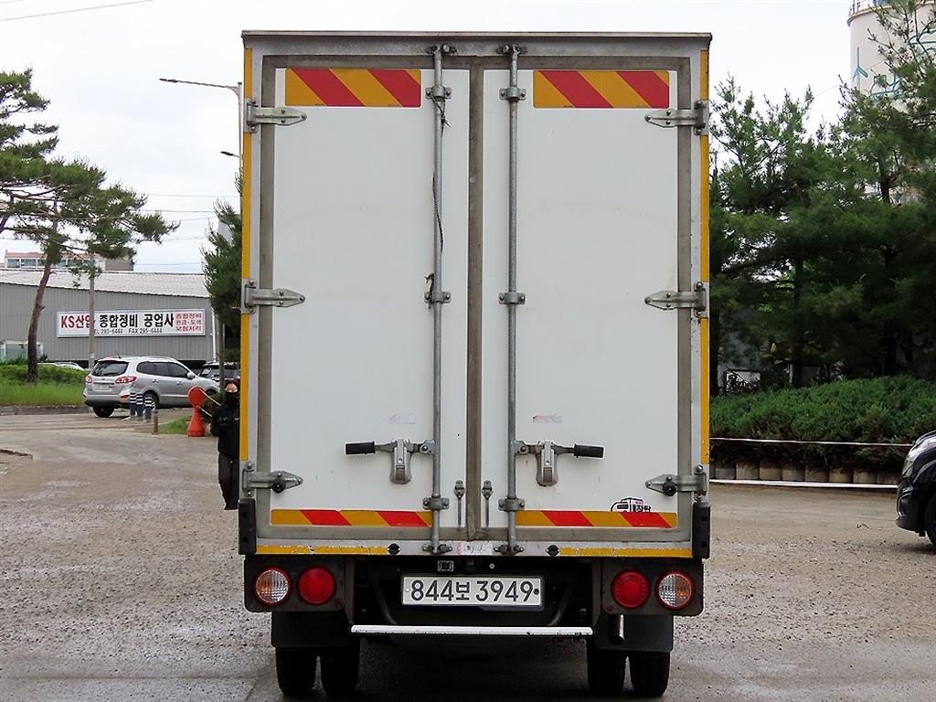 Small Truck tower_built-in tower - Vista 4