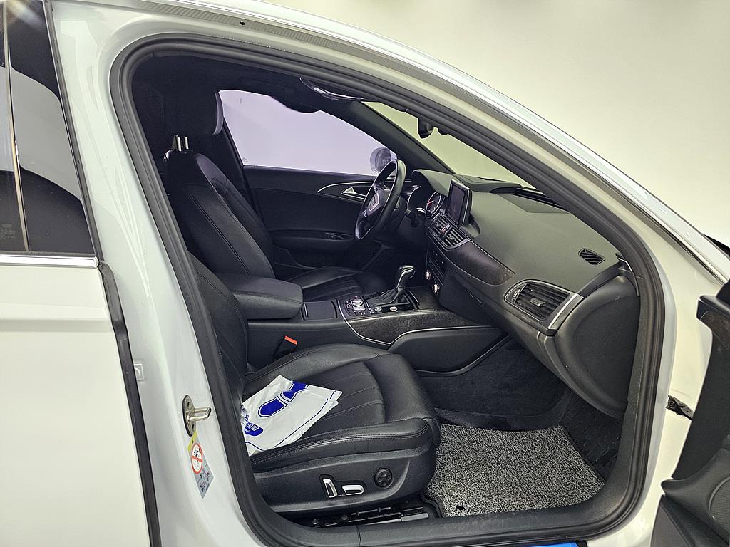 Audi A6 - Vista 11