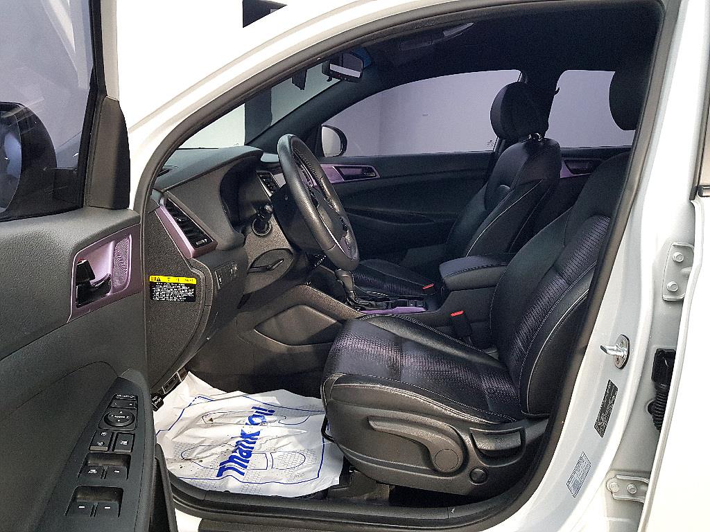 HYUNDAI Tucson - Vista 7