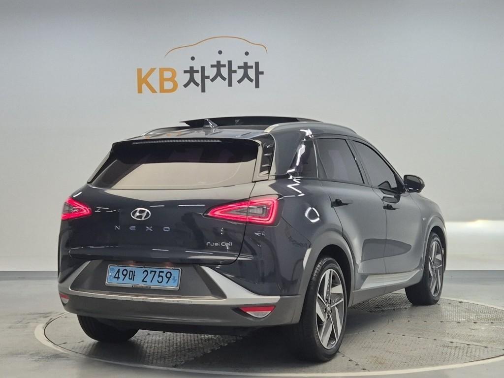 HYUNDAI Nexo - Vista 3