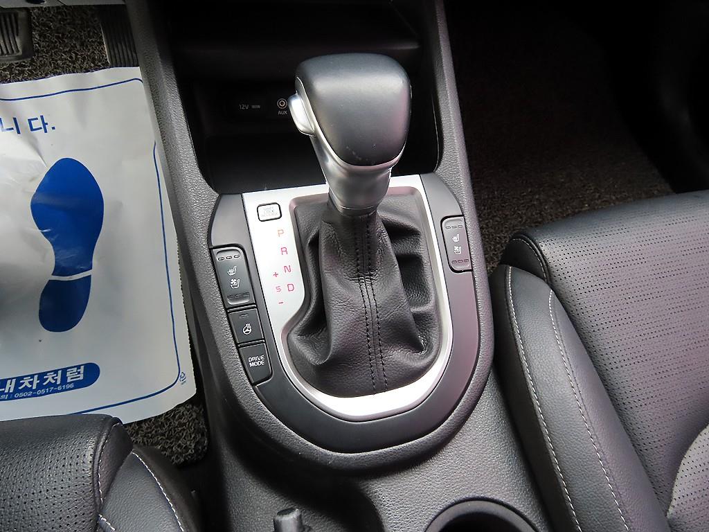 KIA K3 - Vista 10