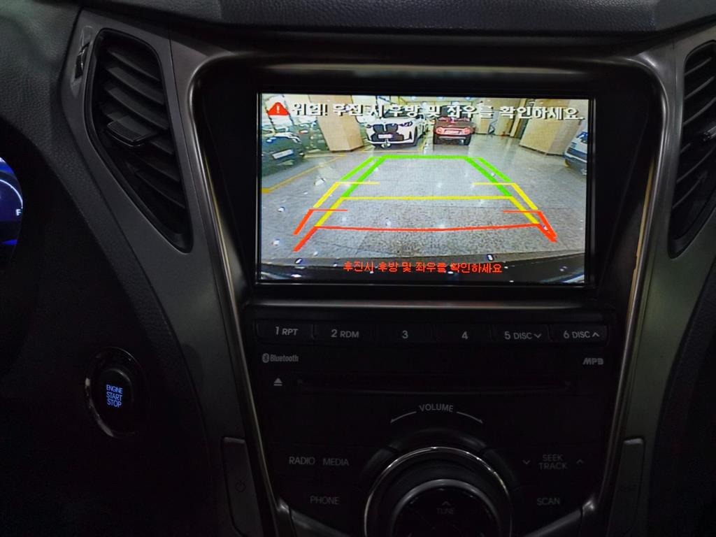 HYUNDAI Grandeur - Vista 12