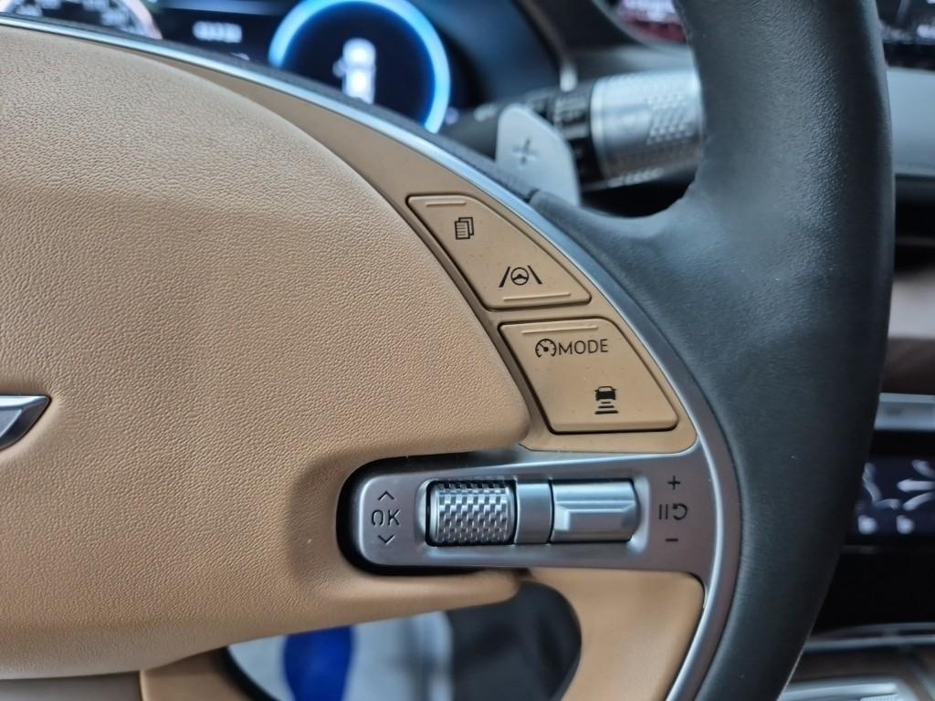 Genesis G80 - Vista 10