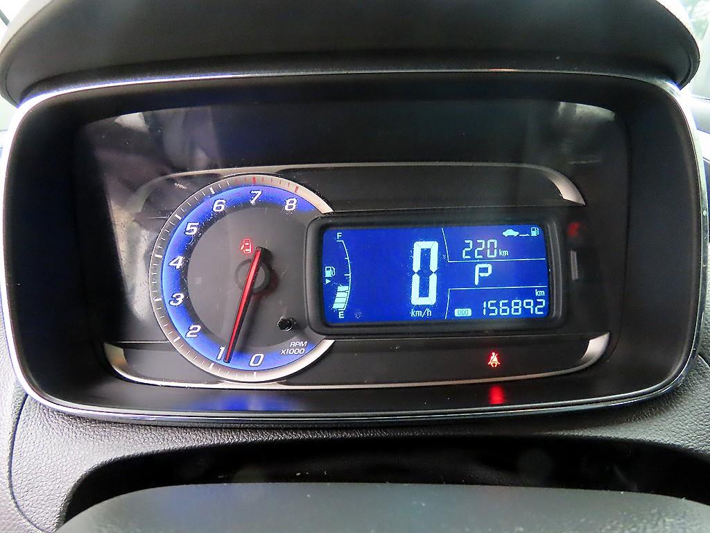 Chevrolet Trax - Vista 9