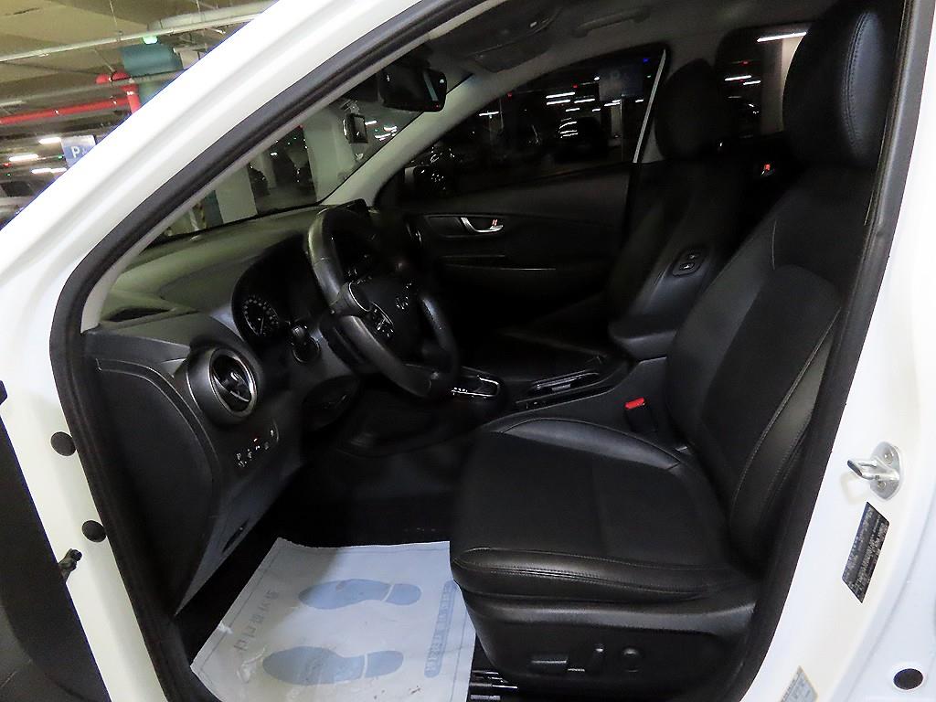 HYUNDAI Kona - Vista 6