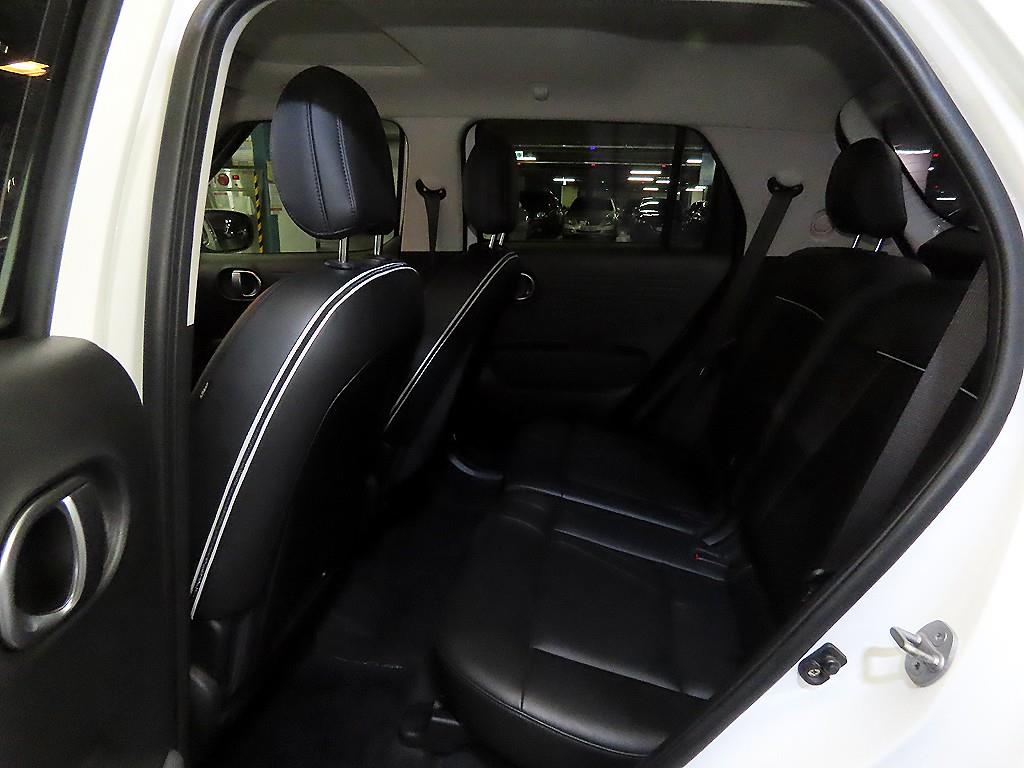 HYUNDAI Casper - Vista 7