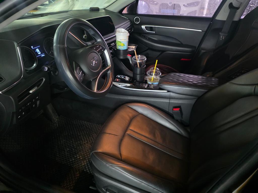 HYUNDAI Sonata - Vista 5