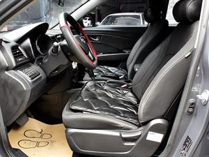 Ssangyong Tivoli - Vista 9