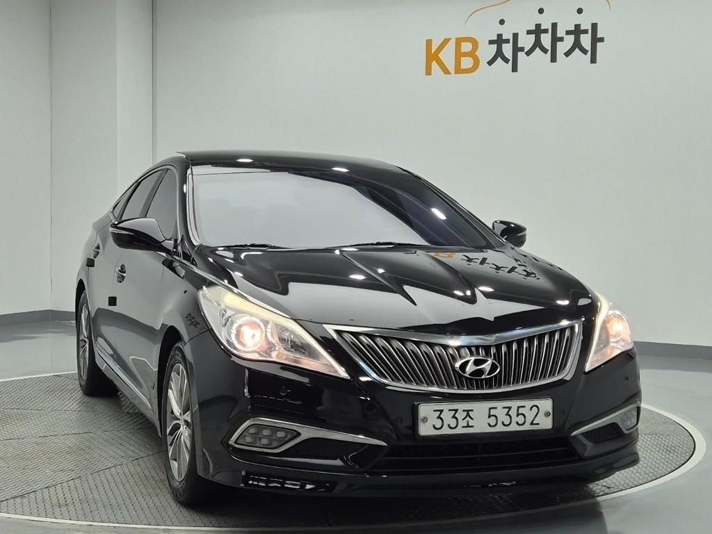 HYUNDAI Grandeur - Vista 4