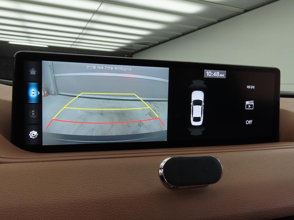 Genesis G80 - Vista 8