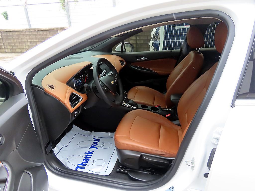Chevrolet Cruise - Vista 5