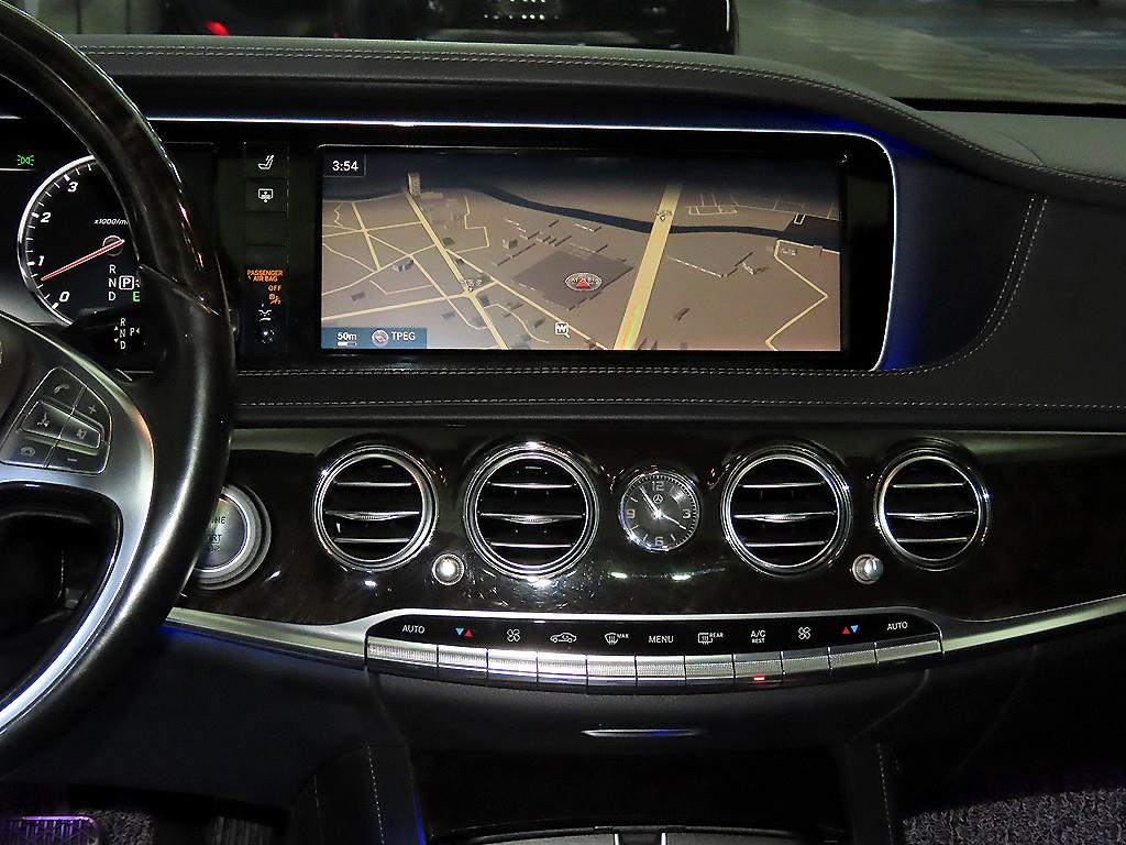 Mercedes Benz S Class - Vista 11