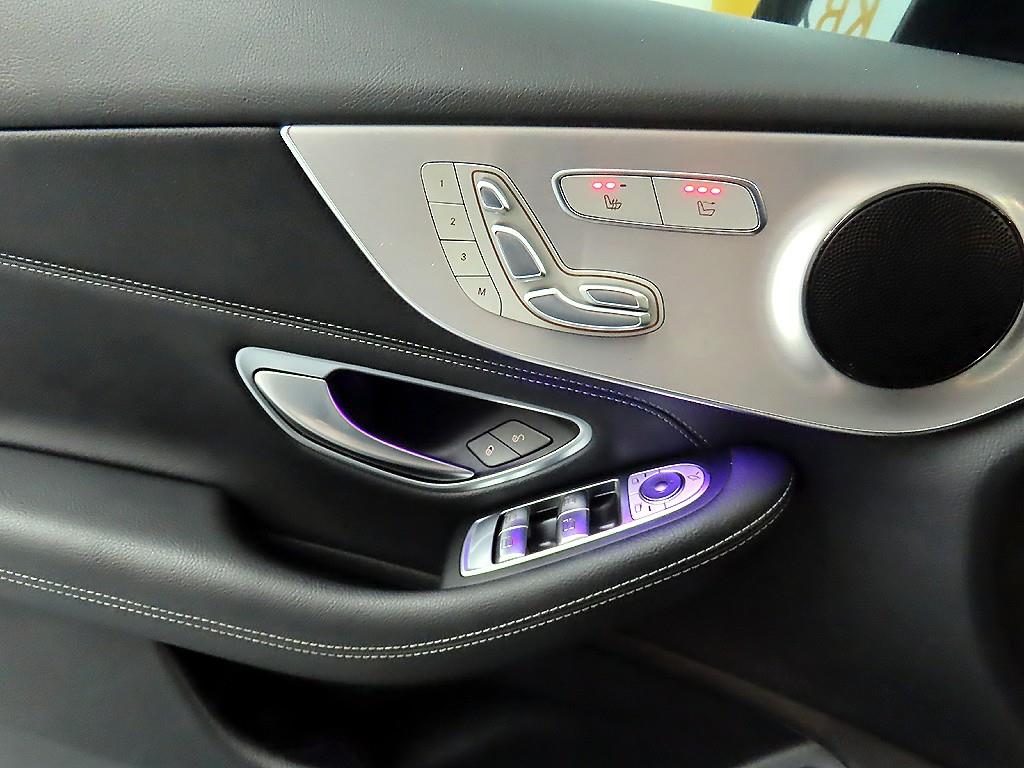 Mercedes Benz C Class - Vista 10