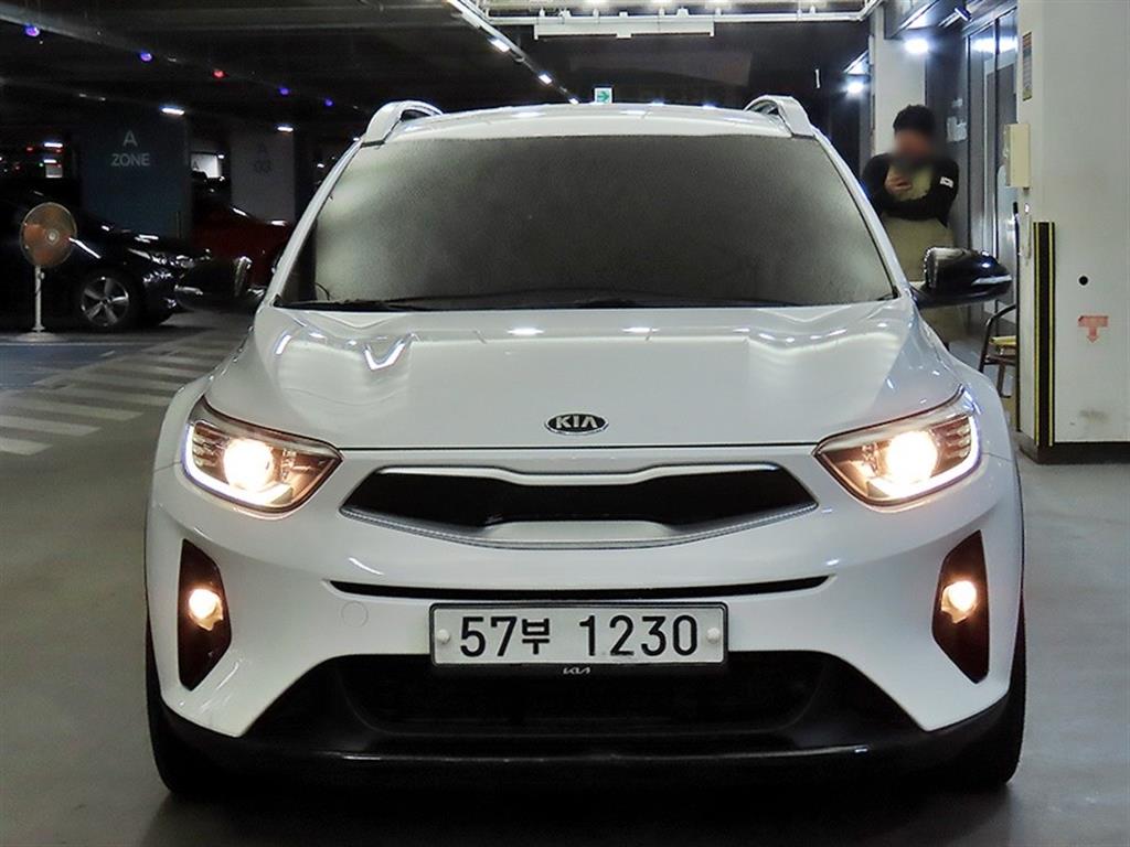 KIA Stonic - Vista 2