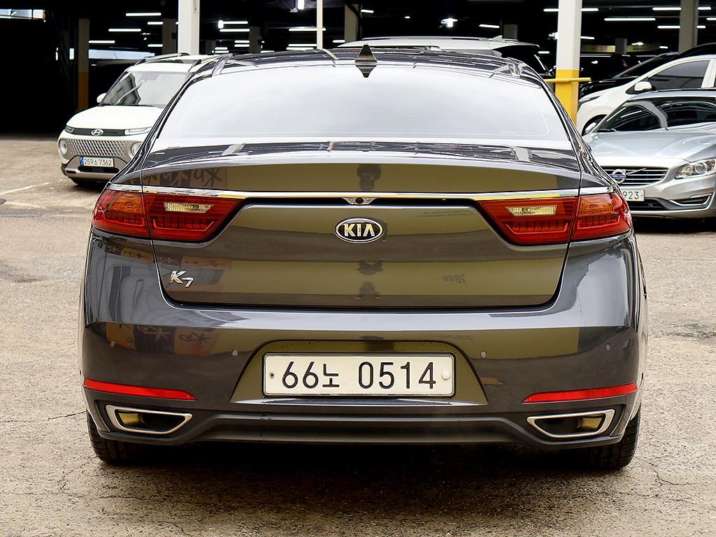 KIA K7 - Vista 5