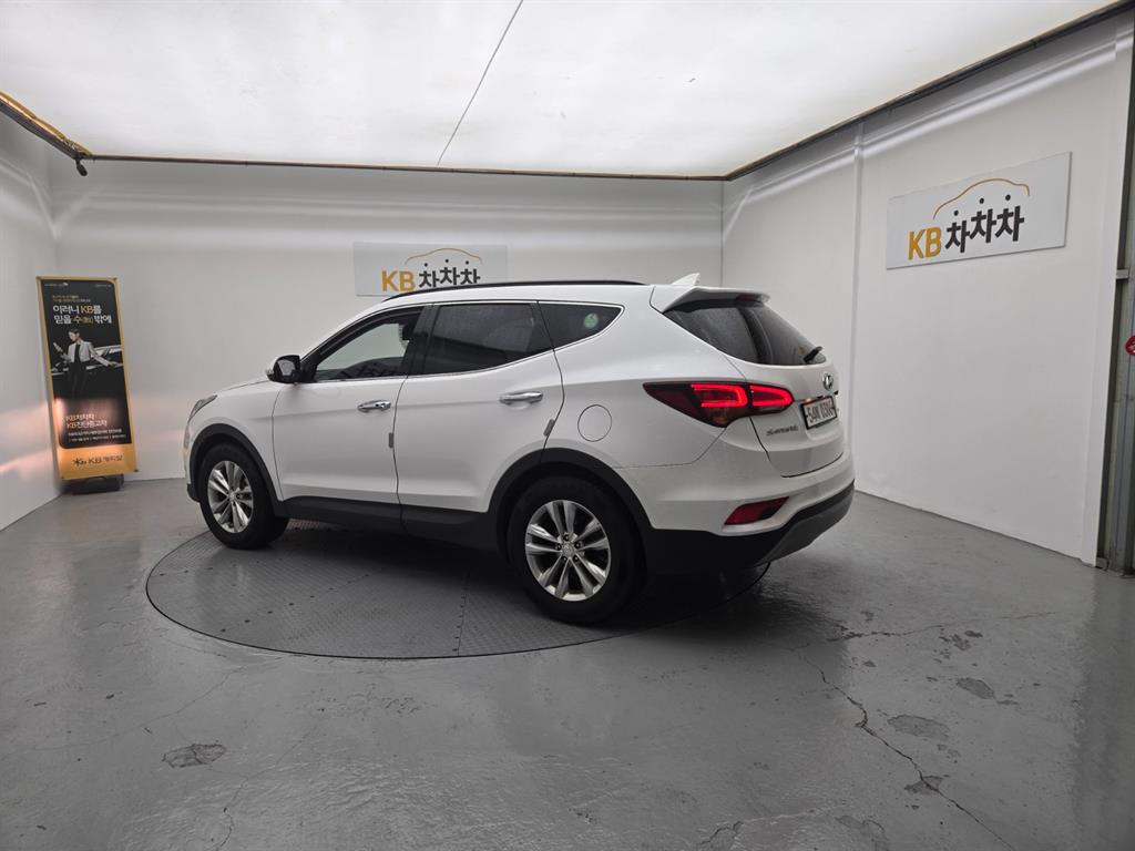 HYUNDAI Santa Fe - Vista 5