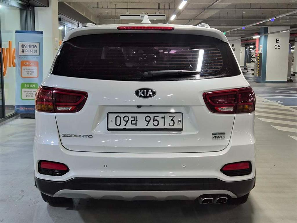 KIA Sorento - Vista 5