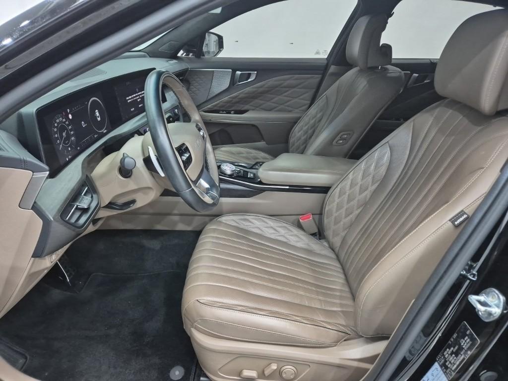 KIA K8 - Vista 11