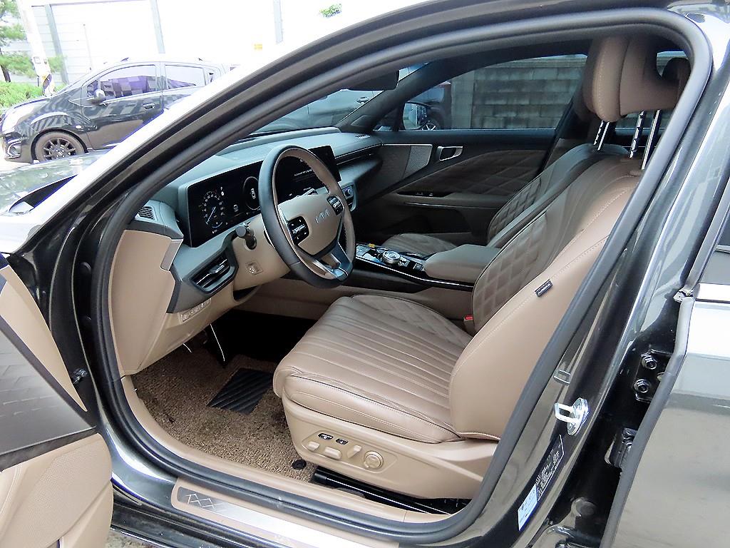 KIA K8 - Vista 5