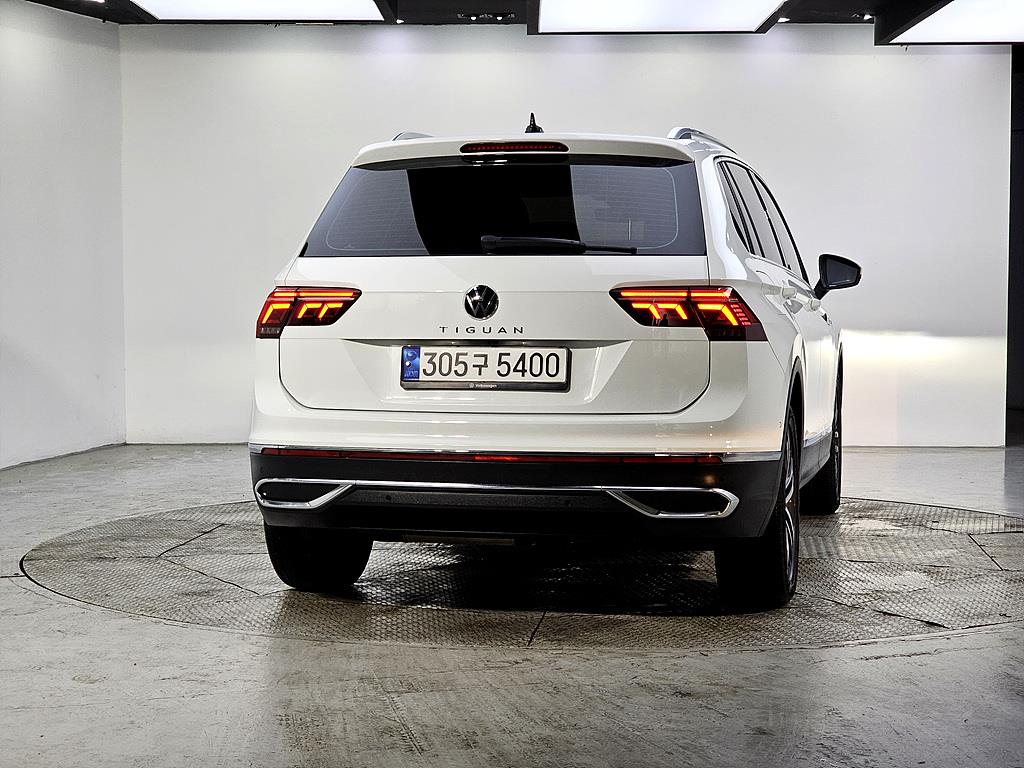 Volkswagen Tiguan - Vista 3