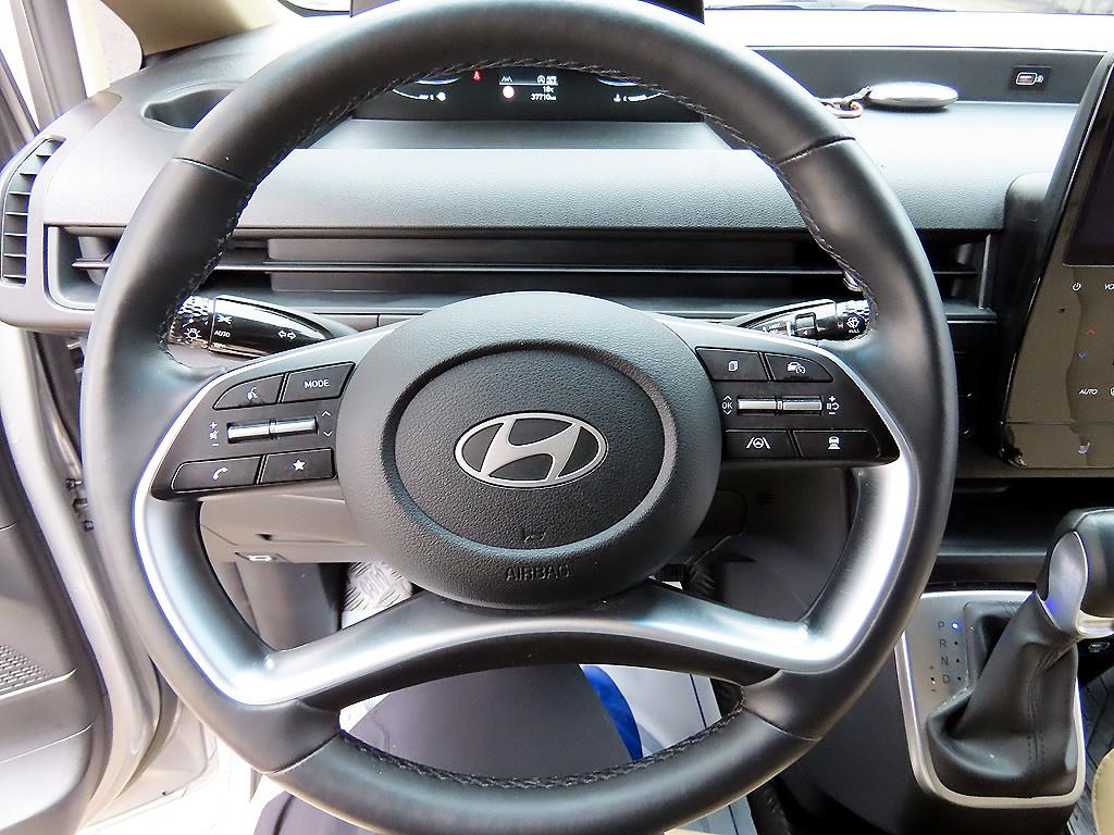 HYUNDAI Staria - Vista 8