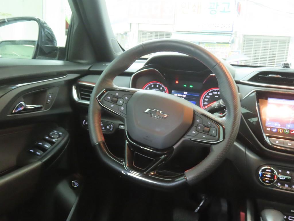 Chevrolet Trail Blazer 2022 Blanco - Importación desde Corea - HF Imports Iquique - Foto 18