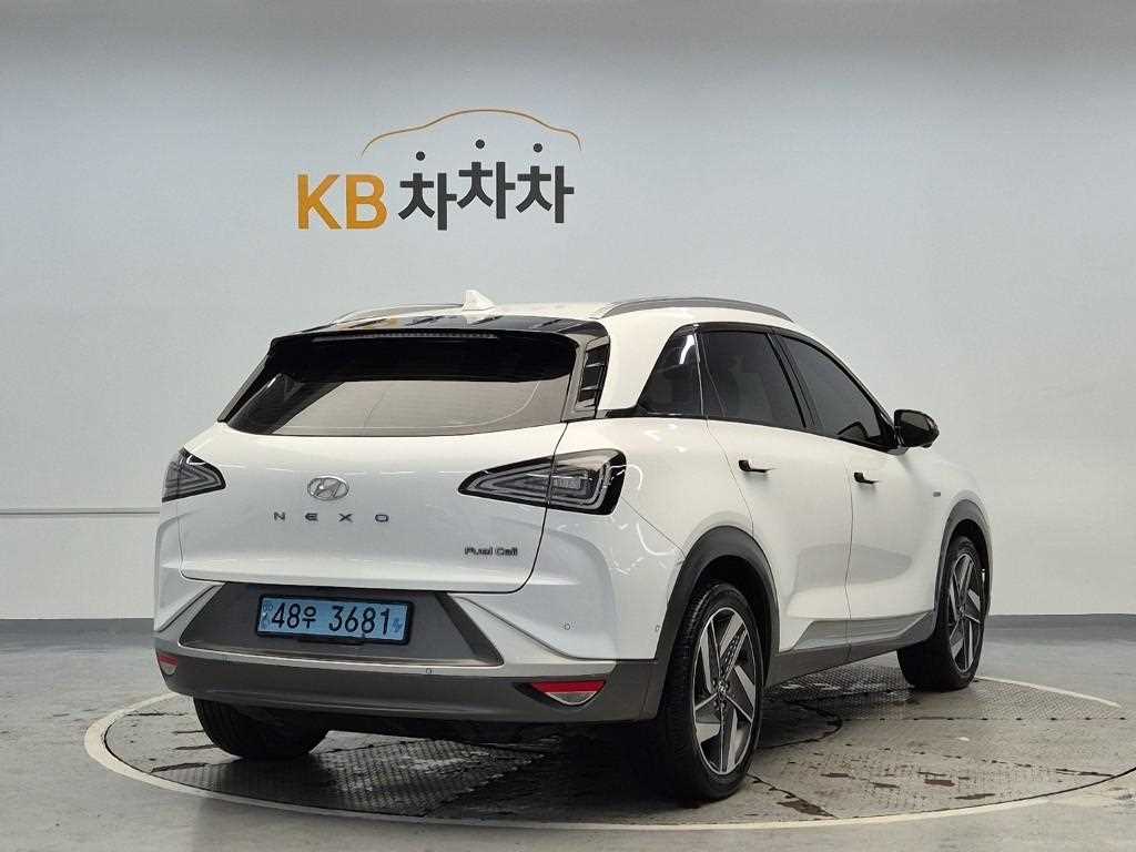 HYUNDAI Nexo - Vista 3
