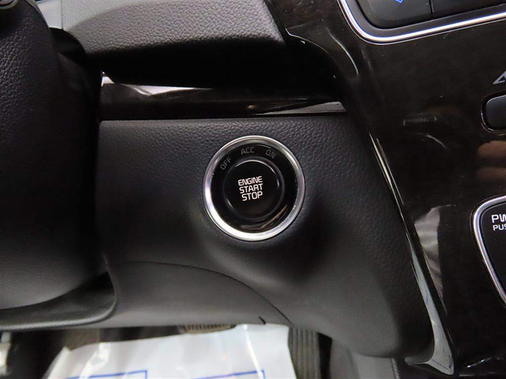 KIA K7 - Vista 10