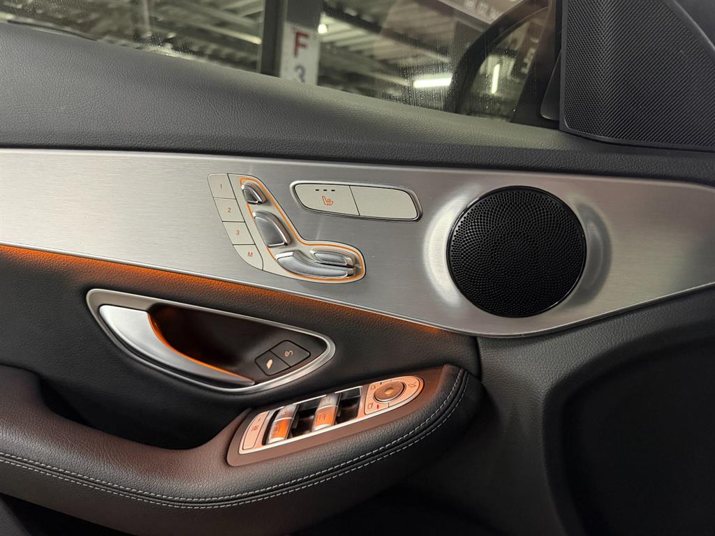 Mercedes Benz C Class - Vista 11