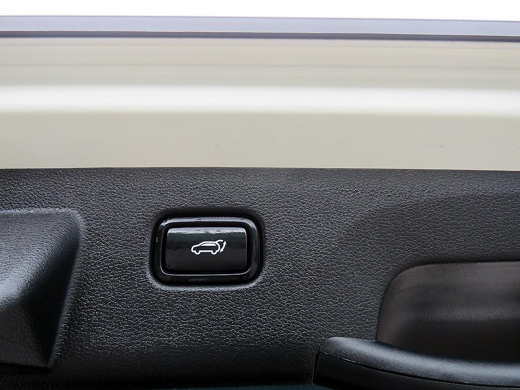 KIA Sportage - Vista 6