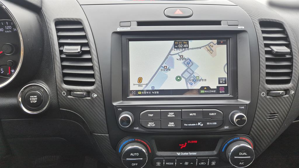 KIA K3 - Vista 5