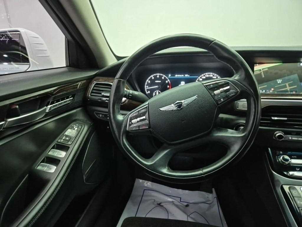 Genesis EQ900 - Vista 9