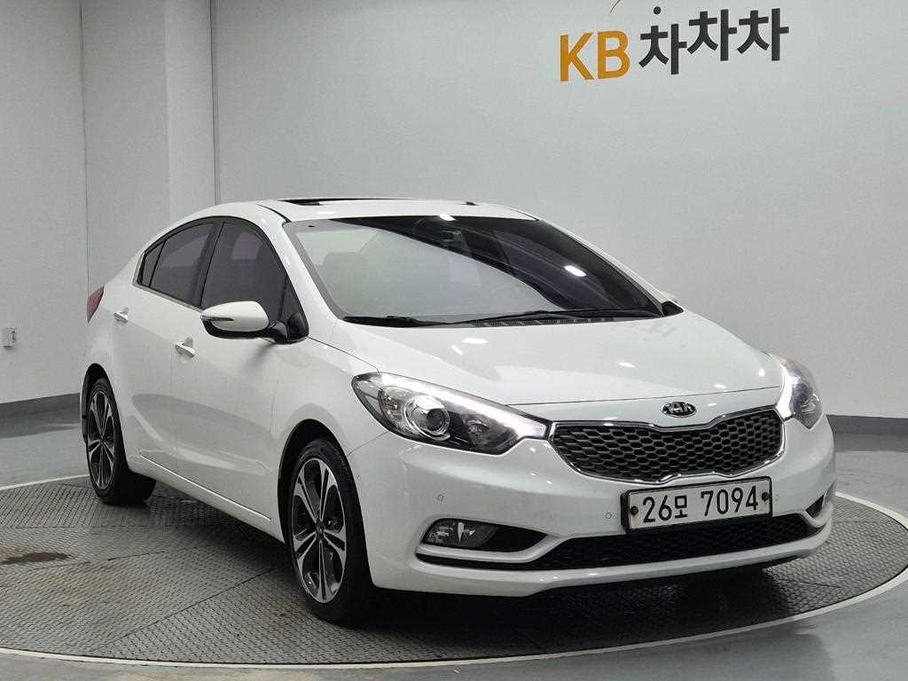 KIA K3 - Vista 4